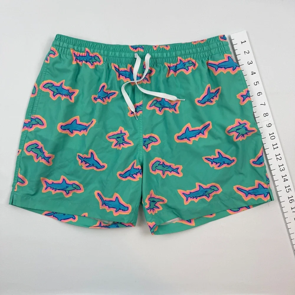 Chubbies Mens XL Shark Print Swim Trunks Green 5.5 Inseam Compression Liner
